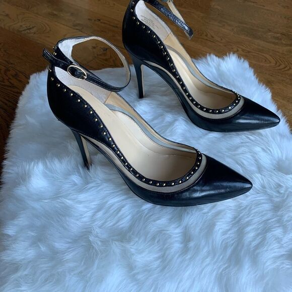 Levity Black Leather Heels Mesh Side Panel - Picture 7 of 12